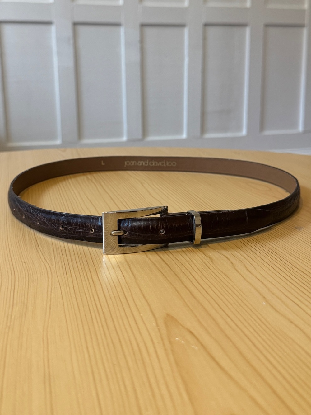 Vintage 90s Joan & David Alligator Pattern Embossed Belt w/Large Silver Buckle L
